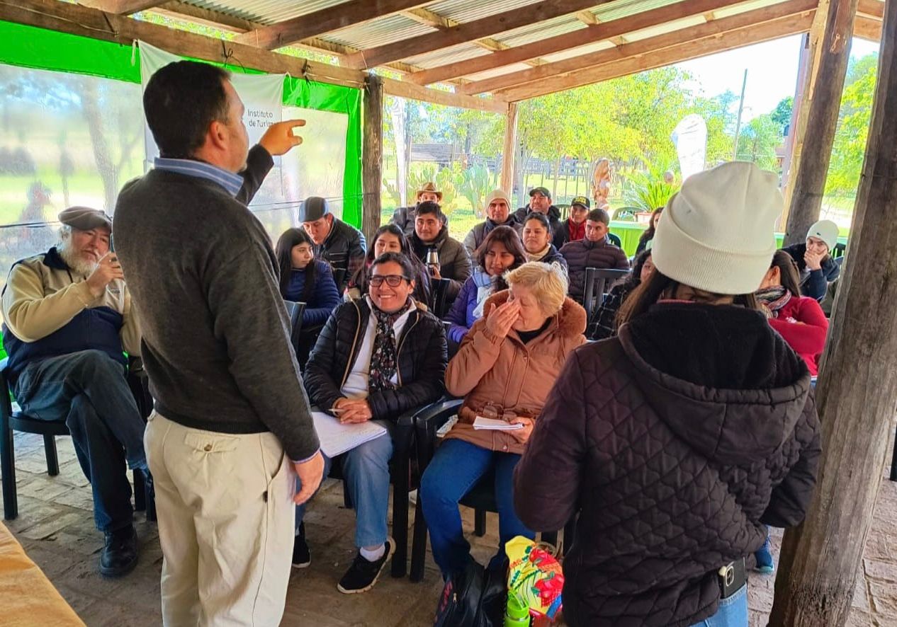 GRAL. SAN MARTÍN: CAPACITACIÓN EN TURISMO RURAL