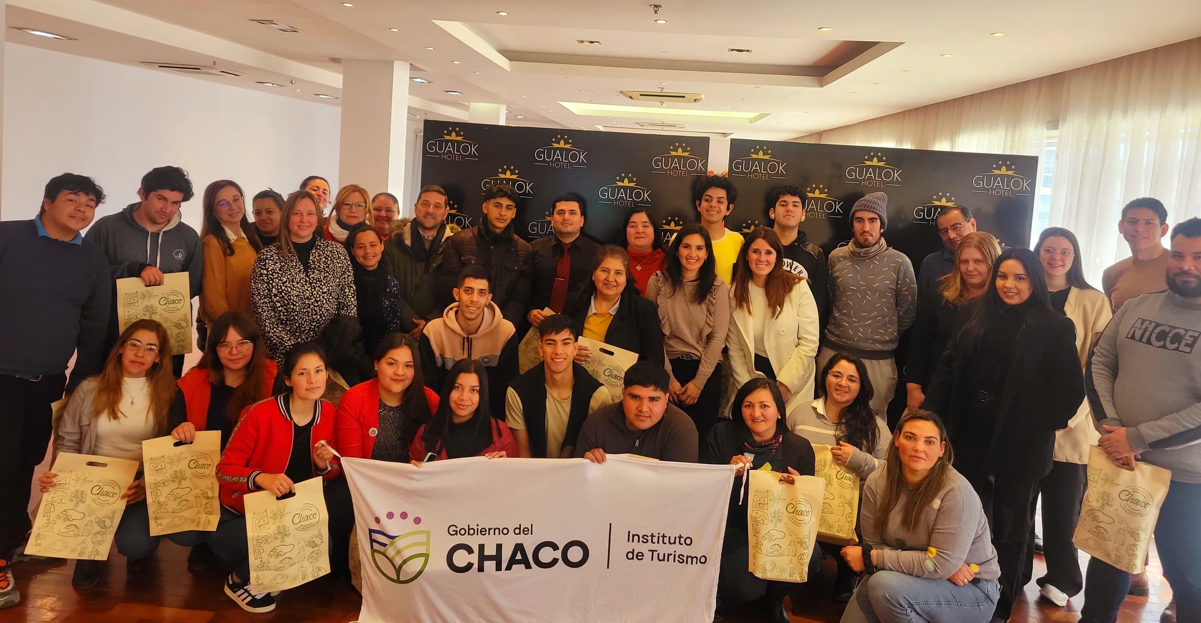 CAPACITACIÓN EN HOTELERÍA Y TURISMO: FORTALECIENDO EL SECTOR HOTELERO EN SÁENZ PEÑA