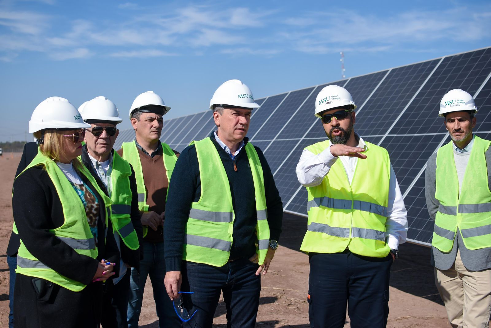 -Histórica innovación energética- EL GOBERNADOR CONSTATÓ EL AVANCE DEL PARQUE SOLAR DE PAMPA DEL INFIERNO: SE INCORPORAN 130 MEGAVATIOS Y MÁS DE 220.300 PANELES