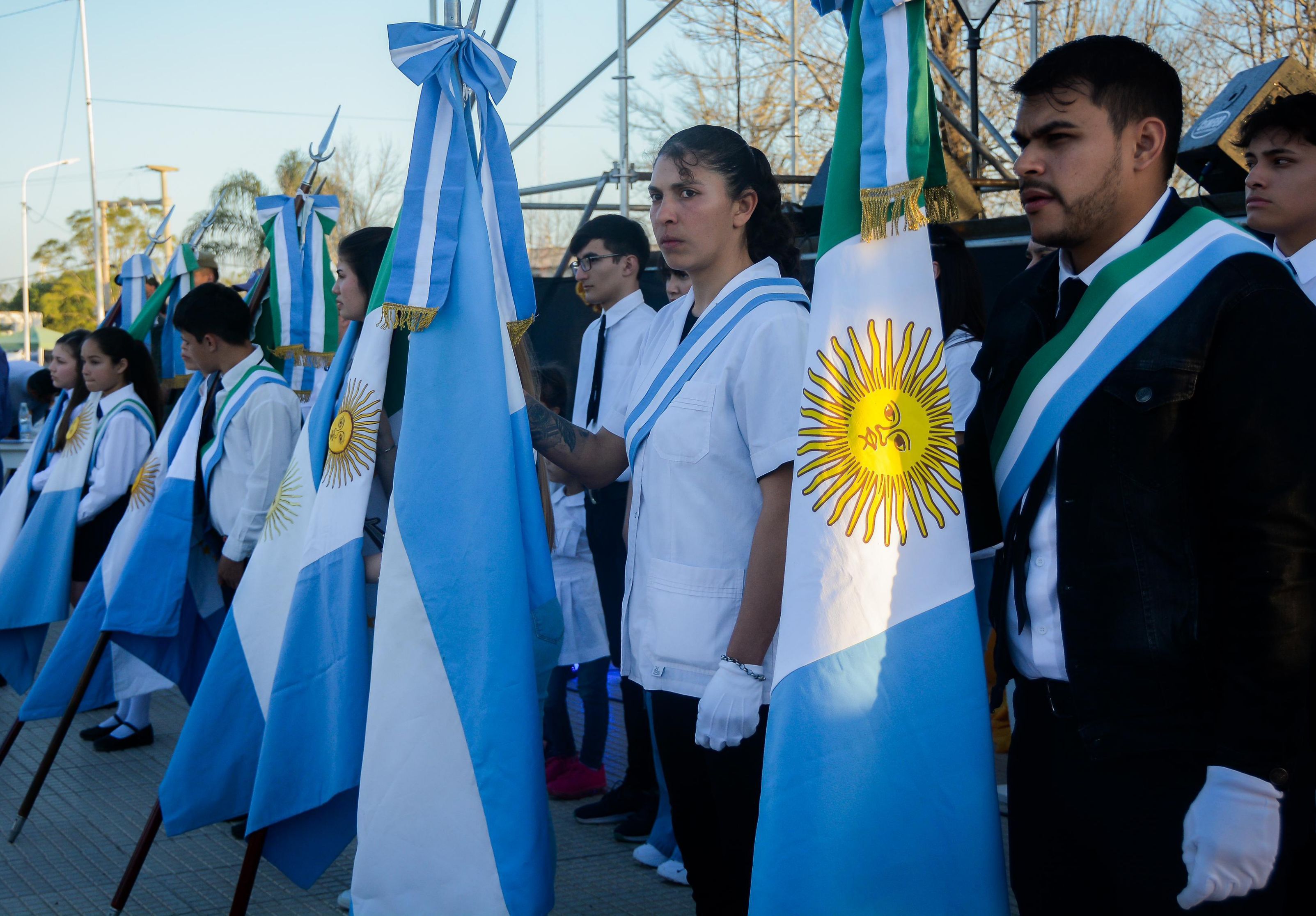 79° ANIVERSARIO DE PAMPA ALMIRÓN: EL GOBERNADOR ZDERO ANUNCIÓ LA PAVIMENTACIÓN DEL ACCESO A LA LOCALIDAD