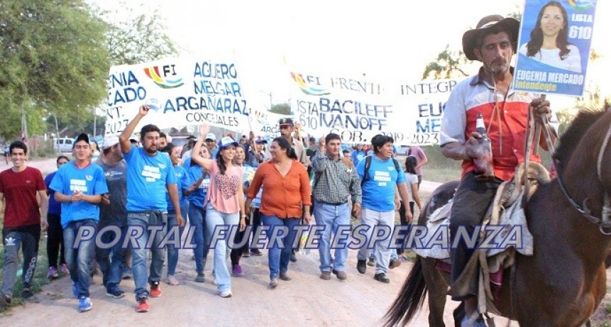 Eugenia Mercado: Imponente Cierre de Campaña.