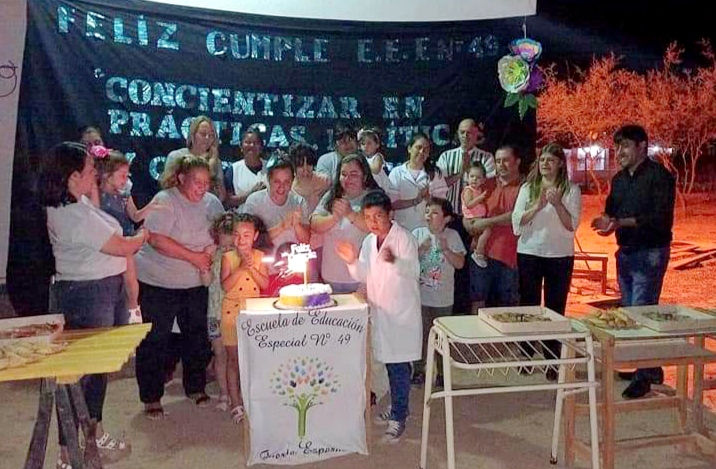 La Escuela Especial N° 49 de Fuerte Esperanza Festejó su 4° Aniversario y realizó su cierre del Mes de la Educación Especial.