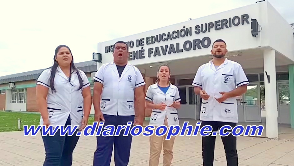 Todo Cambia – Esplendida Interpretación por Estudiantes del IES René Favaloro.