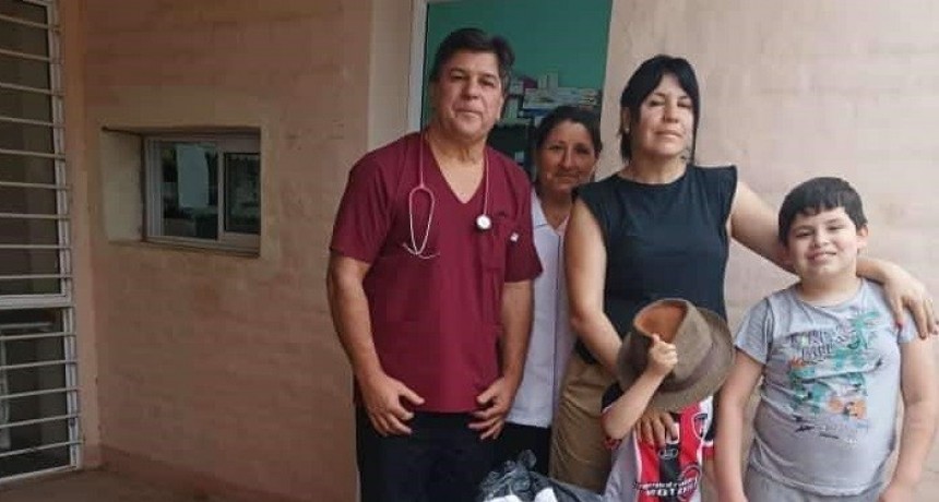 Fuerte Esperanza: La Intendente Municipal hizo entrega de Medicamentos.