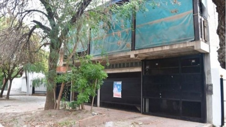 DISTURBIOS EN LA CASA DE LOS SENA, ANTES DEL VEREDICTO POR EL CASO CECILIA STRZYZOWSKI