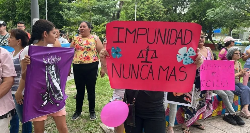 VECINOS ESPERAN EL VEREDICTO POR EL CASO CECILIA: EL JURADO CONTINÚA DELIBERANDO