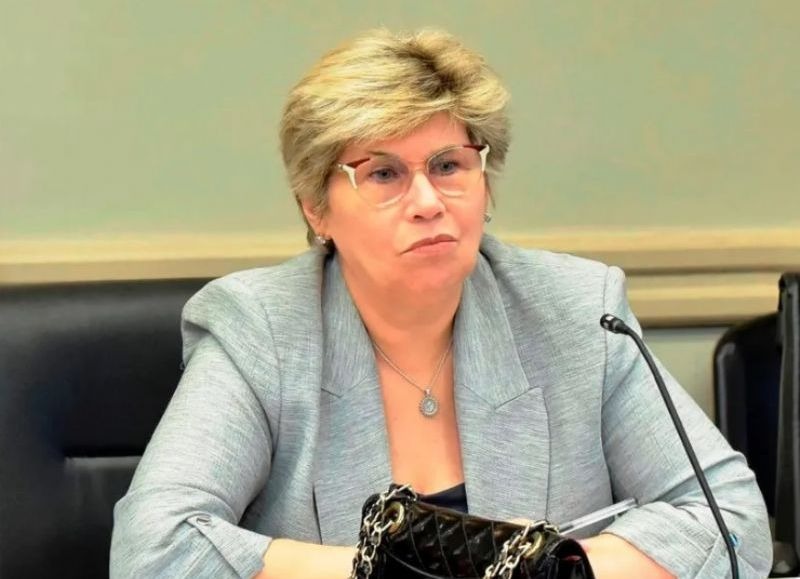 EDUCACIÓN ACLARÓ LA SITUACIÓN DE UN DOCENTE SUSPENDIDO POR DOS CONDENAS POR ABUSO