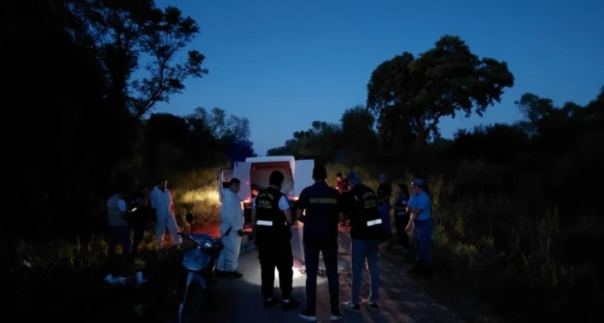 MUERTE EN NAPENAY: HAY UN DEMORADO Y ENCONTRARON UN ARMA EN LA CINTURA DE LA VÍCTIMA