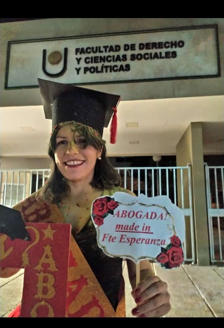 Fuerte Esperanza: Felicidades Flamante Abogada Maru Mercado 