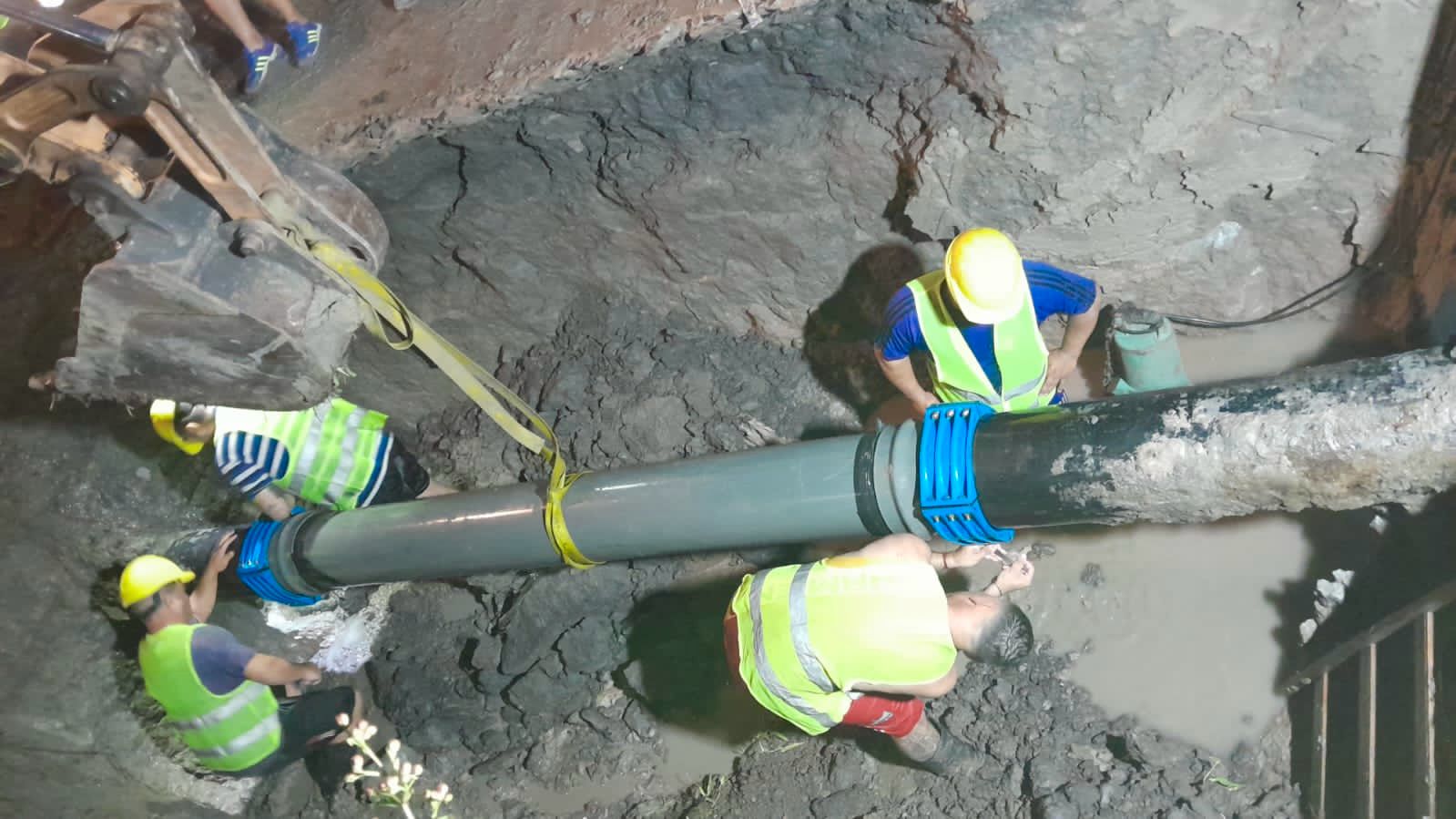 SAMEEP SOLUCIONÓ LA ROTURA DE LA CAÑERÍA EN CALLE MÁRMOL