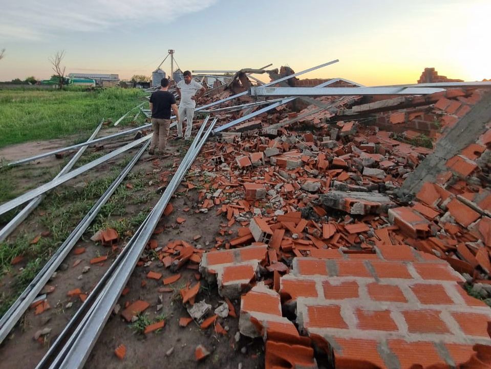 EL MINISTRO HALAVACS ACOMPAÑÓ A PRODUCTORES, EN LAS ZONAS AFECTADAS POR EL TEMPORAL 