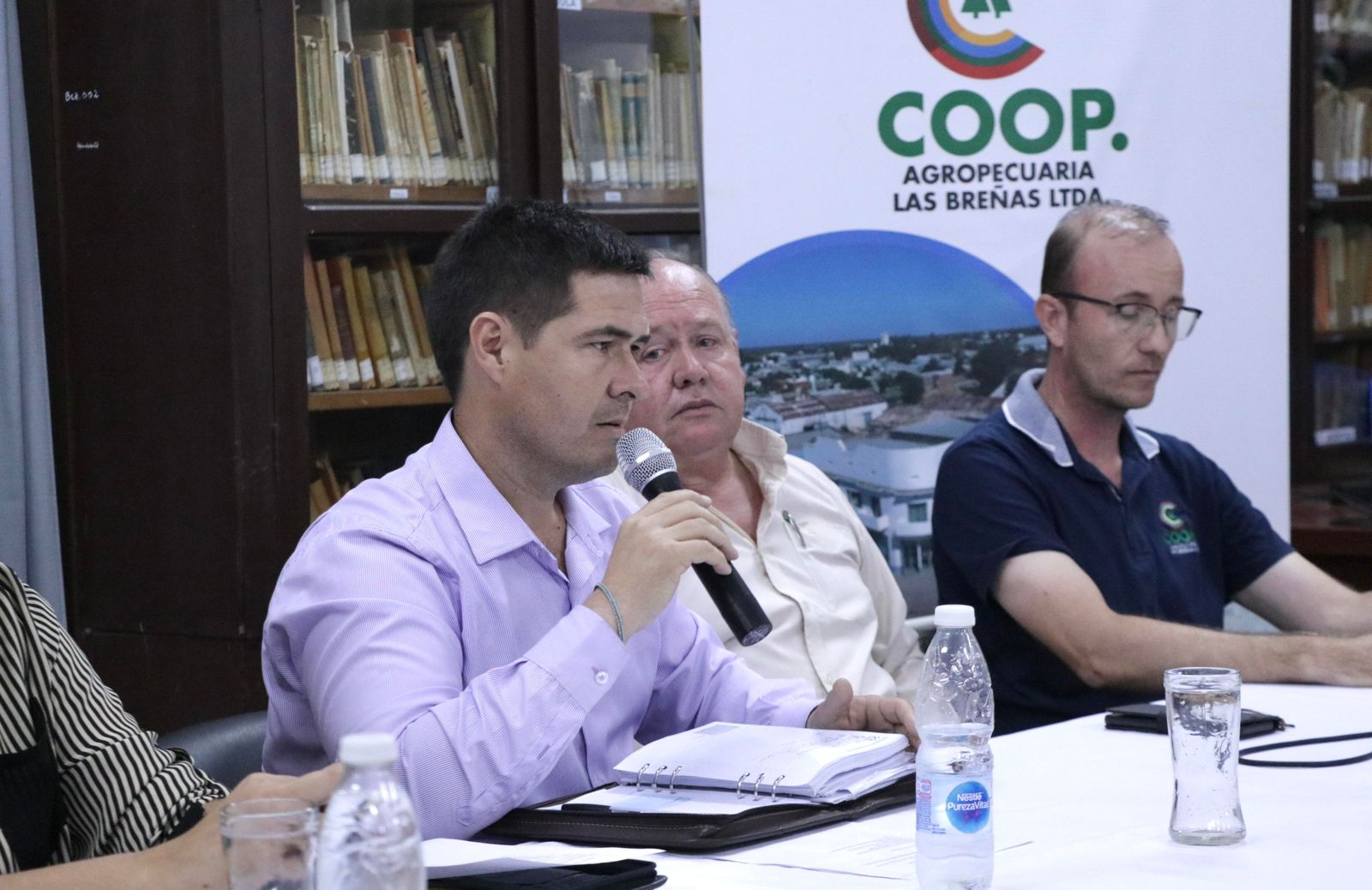 LAS BREÑAS: EL MINISTRO HALAVACS TRAZÓ AGENDAS DE TRABAJO CON EL MUNICIPIO Y LOS SECTORES PRODUCTIVOS