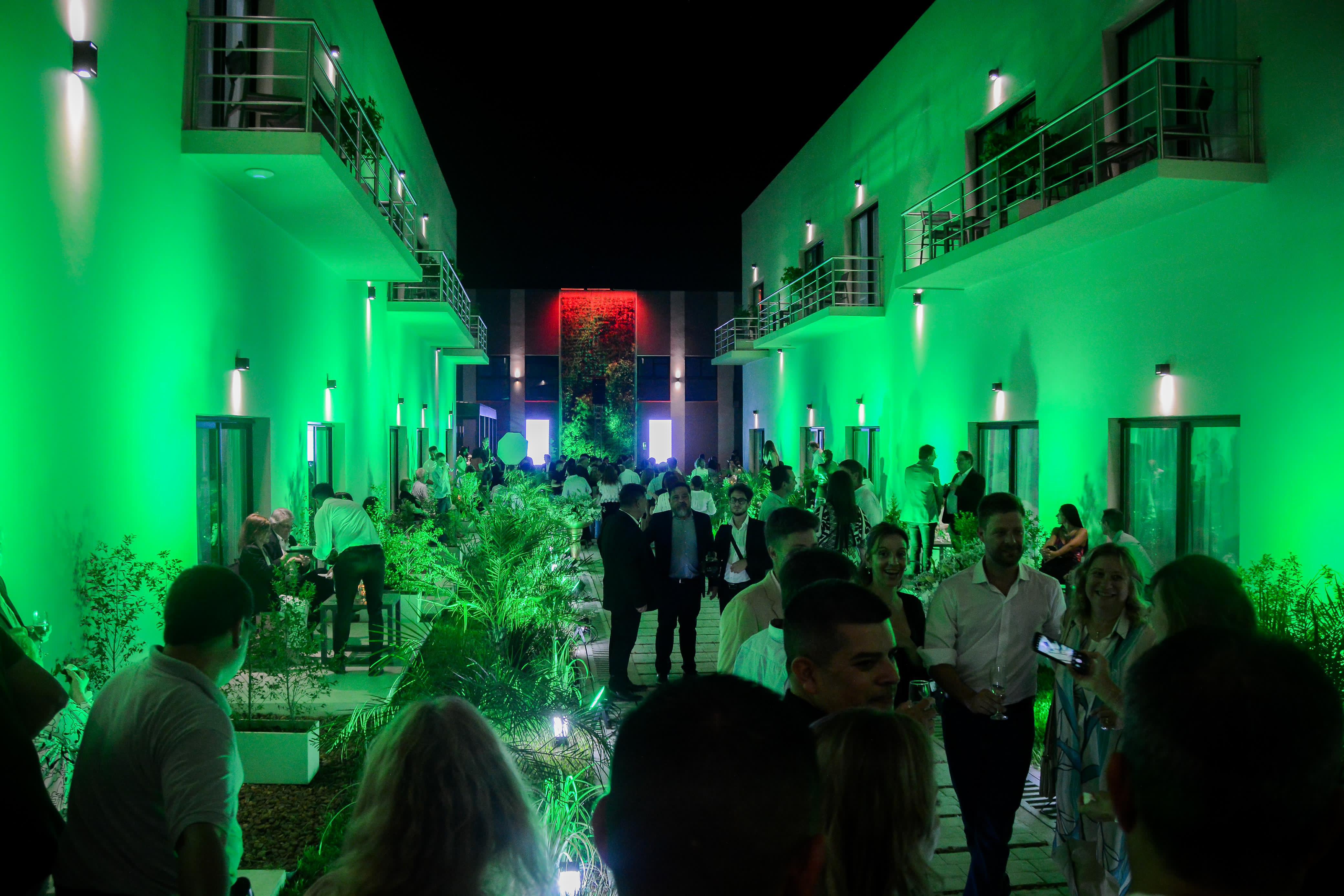 GENERAL PINEDO: EL GOBERNADOR ZDERO ACOMPAÑÓ LA INAUGURACIÓN DEL HOTEL BOUTIQUE GUALAMBA