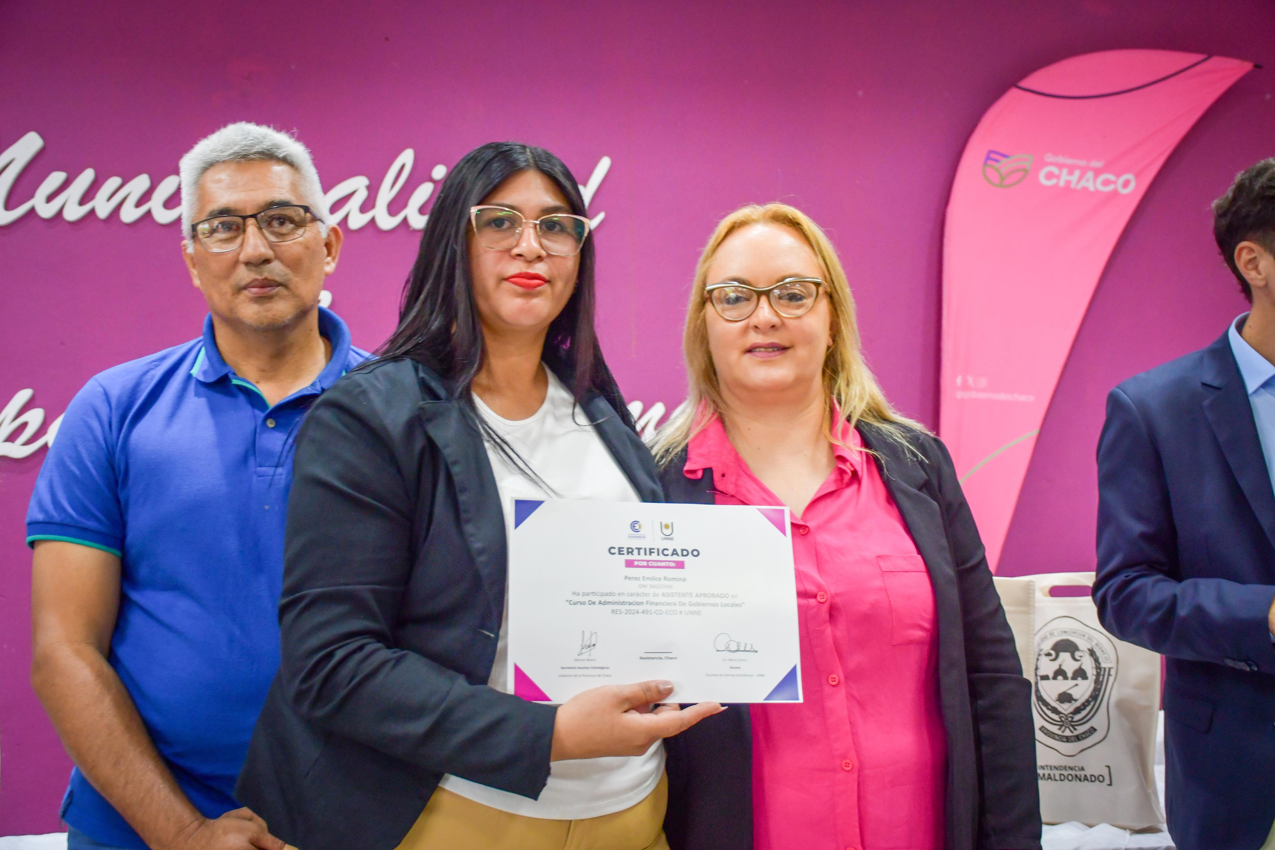 EL GOBIERNO PROVINCIAL JUNTO A LA UNNE CULMINARON LA PRIMERA ETAPA DE CAPACITACIÓN DE GESTIÓN Y ADMINISTRACIÓN DE GOBIERNOS LOCALES