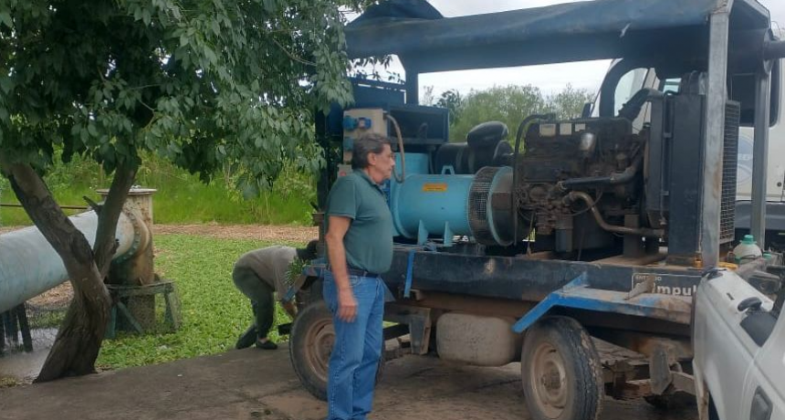 EL TRABAJO NO SE DETIENE: EL GOBERNADOR ZDERO INTENSIFICA ACCIONES ANTE LAS LLUVIAS EN DIFERENTES ZONAS DEL CHACO