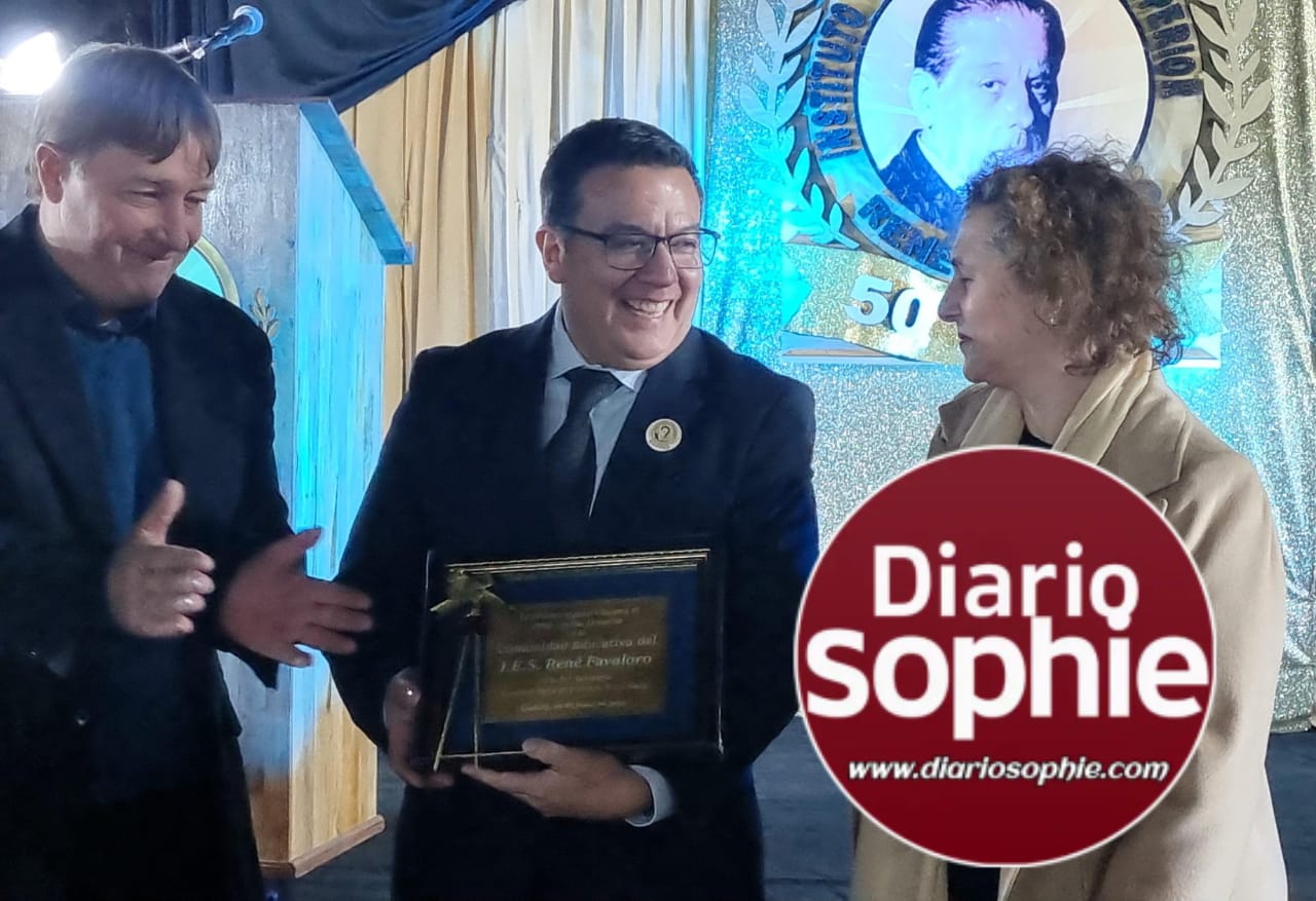 FARO EN LA FORMACIÓN DE JÓVENES DEL NORTE CHAQUEÑO: EDUCACIÓN ACOMPAÑÓ EL 50º ANIVERSARIO DEL  INSTITUTO SUPERIOR DE CASTELLI