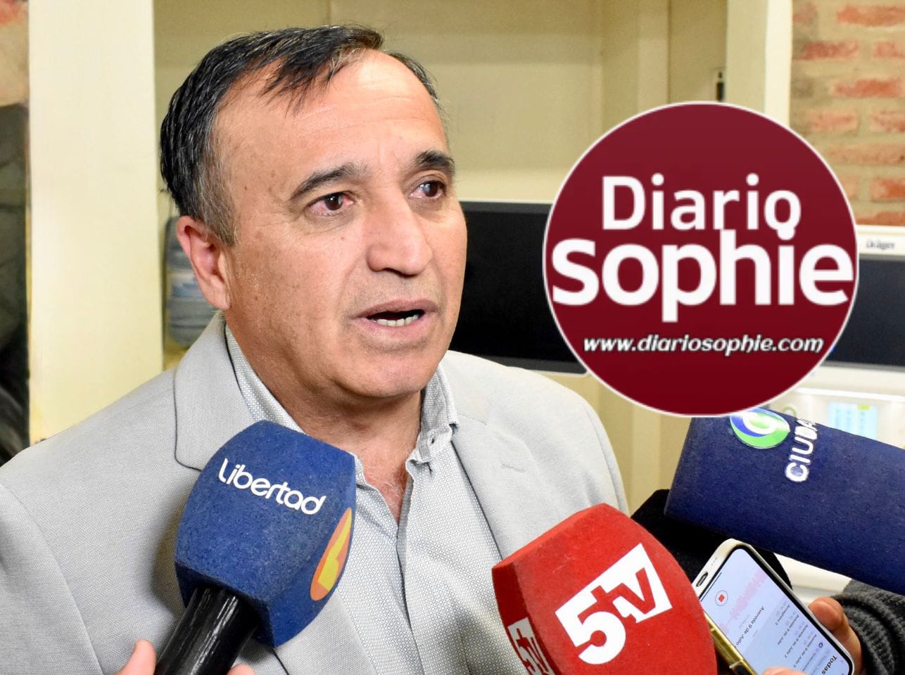 SALUD DESMIENTE VERSIONES SOBRE COMPRAS PREFERENCIALES