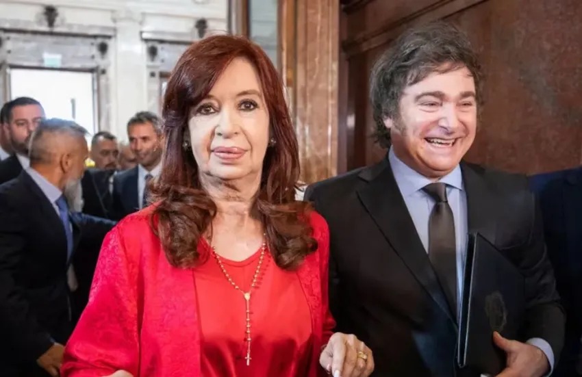 CRISTINA KIRCHNER CUESTIONÓ LA GESTIÓN ECONÓMICA DE MILEI: 