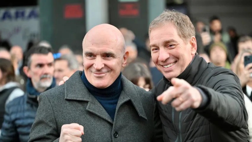 LA LIBERTAD AVANZA PIDIÓ REEMPLAZAR A ESPERT POR SANTILLI Y REIMPRIMIR BOLETAS