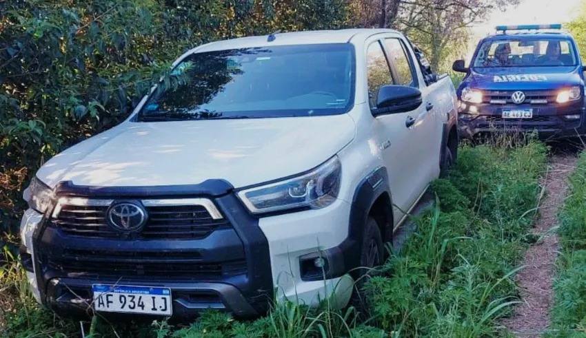 RECUPERAN CAMIONETA ROBADA EN VIOLENTO ASALTO EN GENERAL PINEDO TRAS OPERATIVO EN SANTA FE
