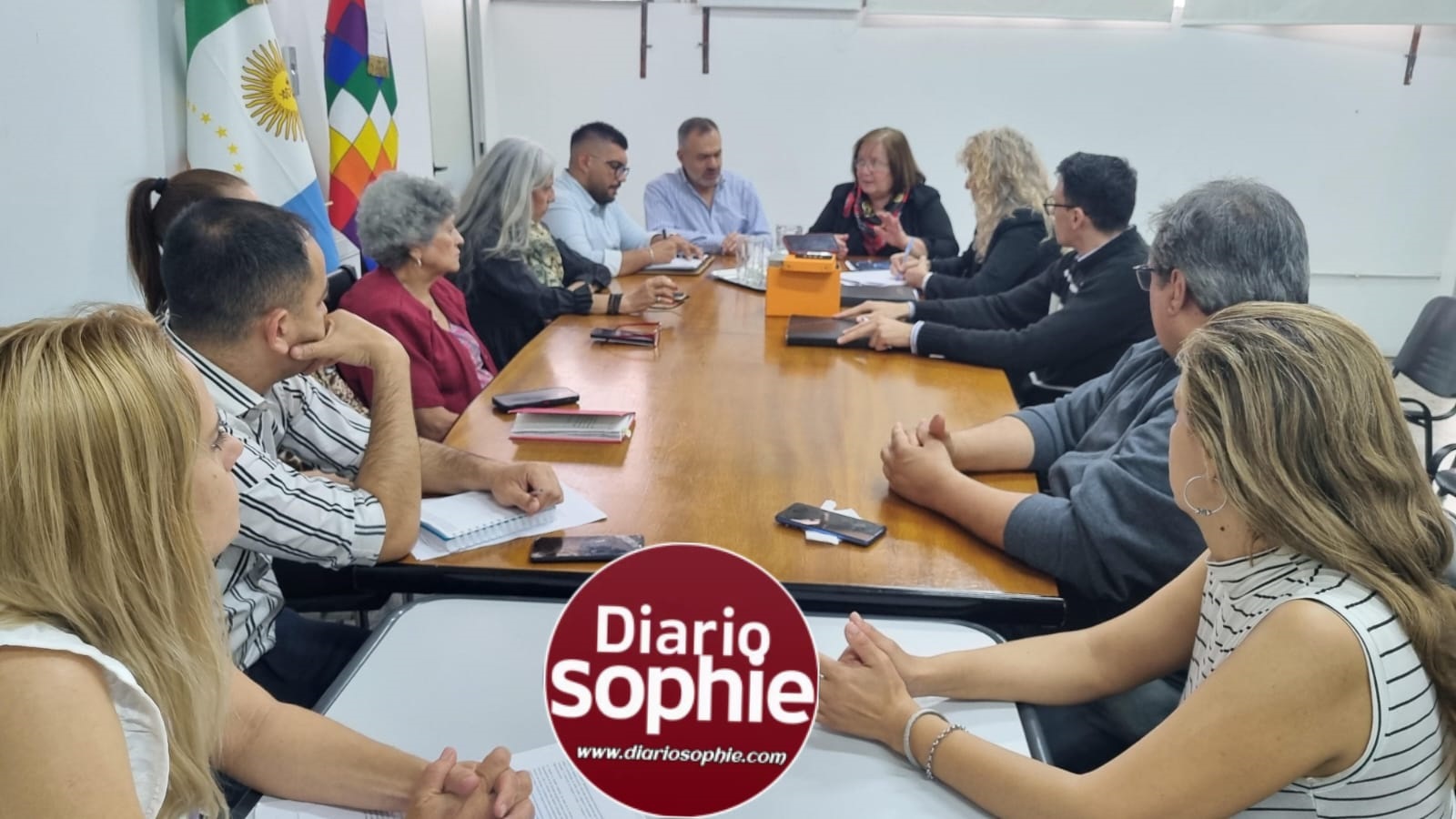  EDUCACIÓN DESTACÓ LOS AVANCES EN LOS CONCURSOS QUE ESTÁN EN MARCHA Y LA TITULARIZACIÓN DE DOCENTES.