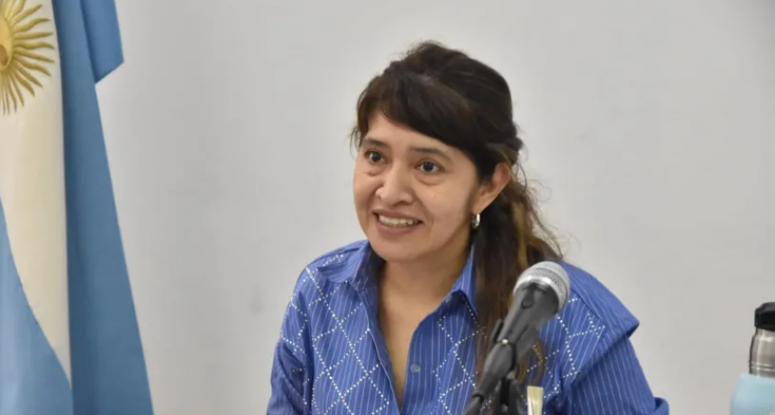 CHAROLE APUNTA A LA OPOSICIÓN TRAS LA CAÍDA DE LA SESIÓN: 