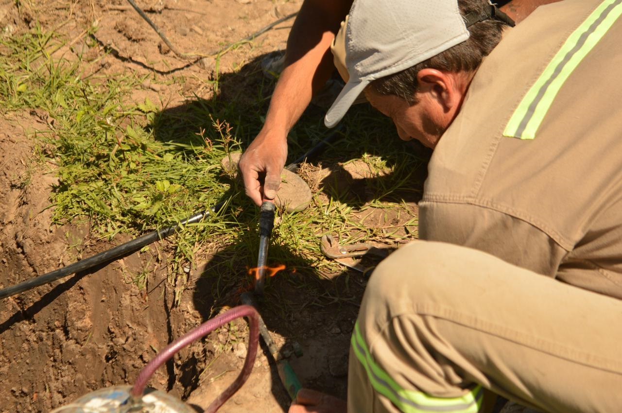 SAMEEP INICIÓ LAS CONEXIONES DOMICILIARIAS EN EL BARRIO INDEPENDENCIA DE FONTANA.