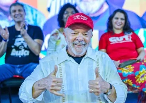 LULA CONFIRMÓ QUE IRÁ POR UN CUARTO MANDATO EN BRASIL: 