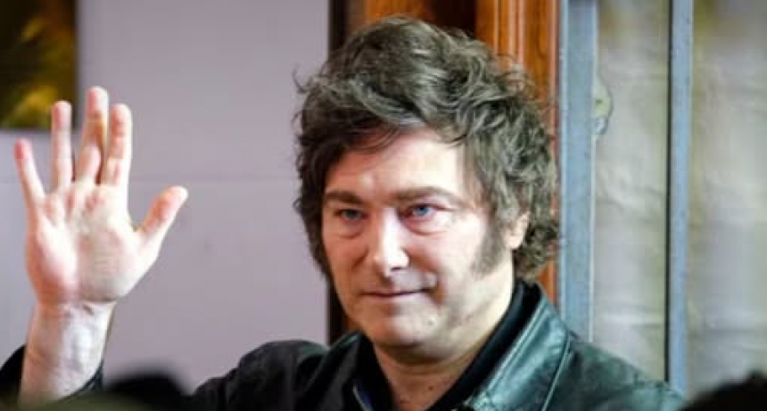 JAVIER MILEI ESPERA LOS RESULTADOS EN OLIVOS CON OPTIMISMO TRAS RECIBIR LOS PRIMEROS DATOS