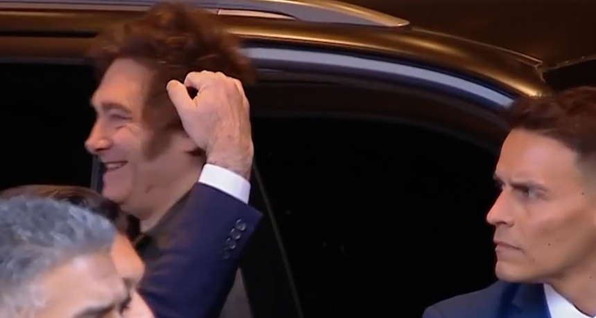 🟣 OPTIMISMO EN EL BÚNKER LIBERTARIO TRAS EL CIERRE DE LOS COMICIOS