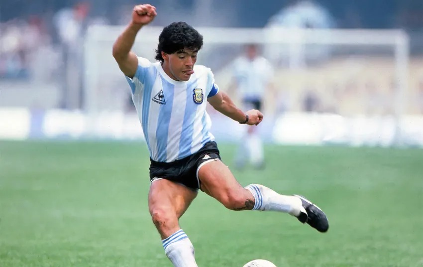 ANZARON UNA MONEDA QUE CONMEMORA EL GOL A LOS INGLESES, PERO SIN NOMBRAR A MARADONA