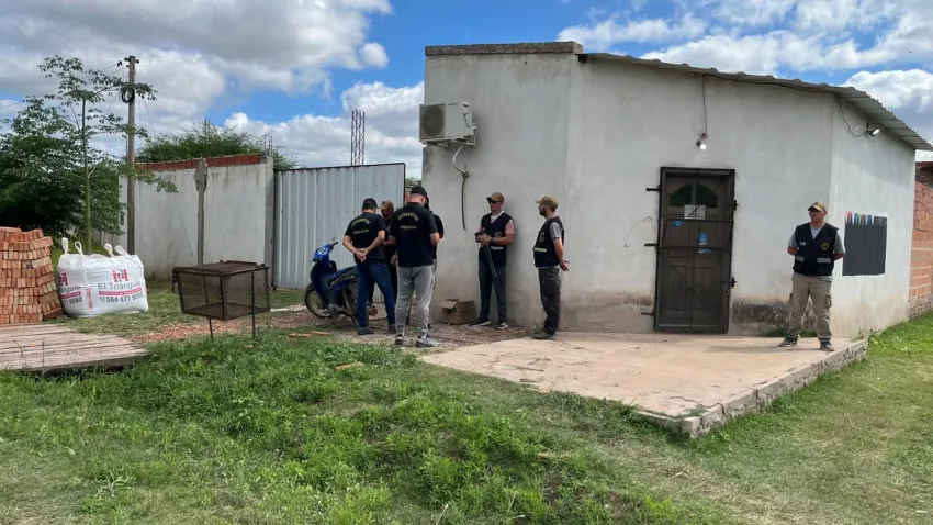 DOS HERMANOS NARCOS CAYERON EN CASTELLI CON 29 KILOS DE DROGA