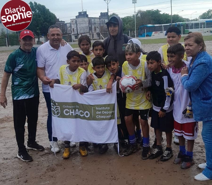 RESISTENCIA JUEGA: EXITOSO ENCUENTRO DE FÚTBOL INFANTIL EN EL CLUB UPCP.