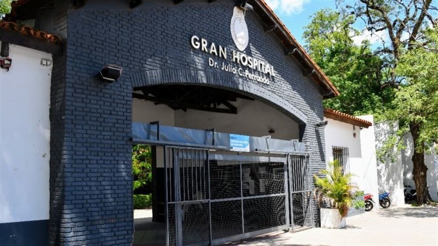 UN HOMBRE ATACÓ CON ARMA BLANCA A SU VECINO EN PALERMO II Y FUE DETENIDO A LA HORA DE ESCAPAR