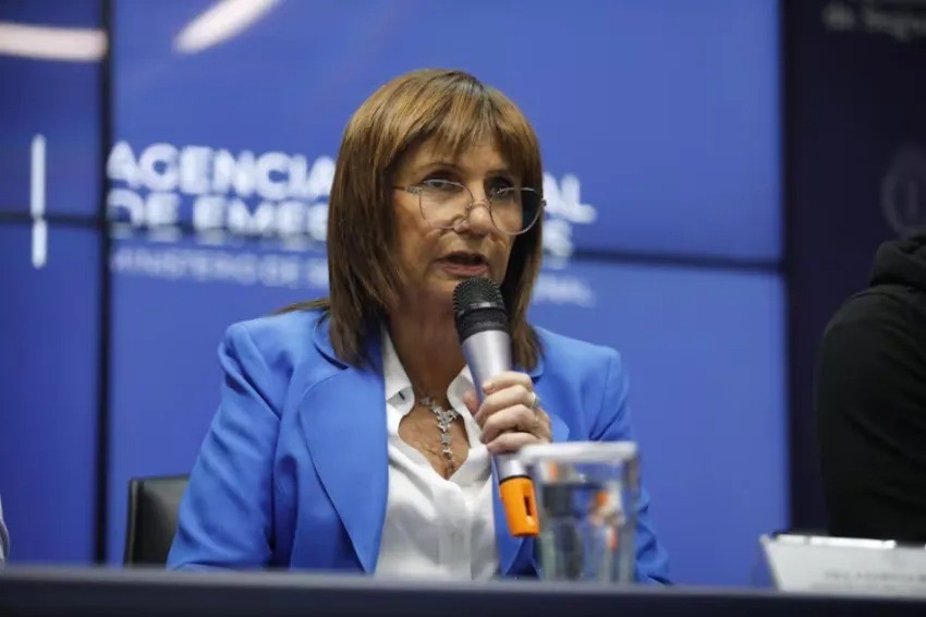 BULLRICH REAFIRMA SU PROYECTO DE BAJAR LA EDAD DE IMPUTABILIDAD A 14 AÑOS: 