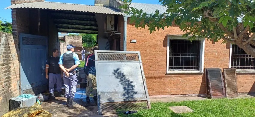 INTENTARON INCENDIAR LA VIVIENDA DE LA CONDUCTORA TRAS LA MUERTE DEL NIÑO TOBÍAS EN FONTANA