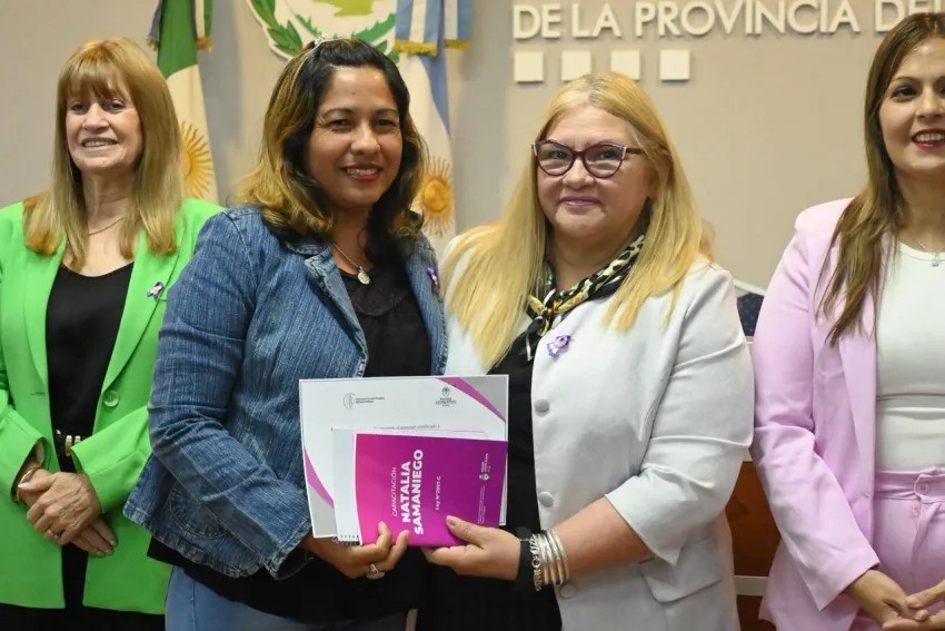 EGRESARON MÁS DE 100 