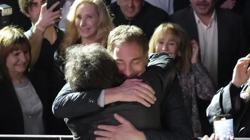 MILEI RECONFIGURA SU GOBIERNO: CON SANTILLI EN INTERIOR, INICIA UNA NUEVA ETAPA DE SU GESTIÓN