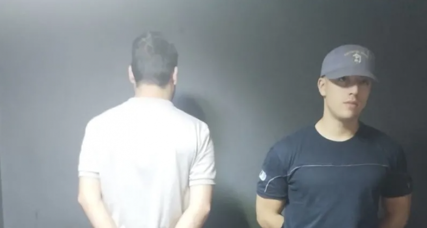 TRAS ESTAR PRÓFUGO, SE ENTREGÓ EL ABOGADO BONIARDI CABRA Y QUEDÓ DETENIDO