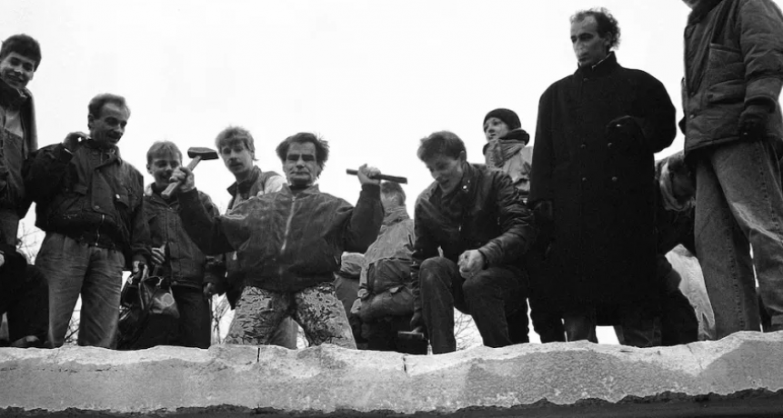 SE CUMPLEN 36 AÑOS DE LA CAÍDA DEL MURO DE BERLÍN, SÍMBOLO DEL FIN DE LA GUERRA FRÍA