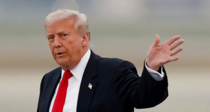 TRUMP AMENAZA CON DEMANDAR A LA BBC POR UN VIDEO EDITADO DEL ASALTO AL CAPITOLIO