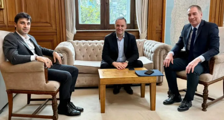 SANTILLI ACELERA EL DIÁLOGO CON GOBERNADORES ANTES DE ASUMIR EN EL MINISTERIO DEL INTERIOR