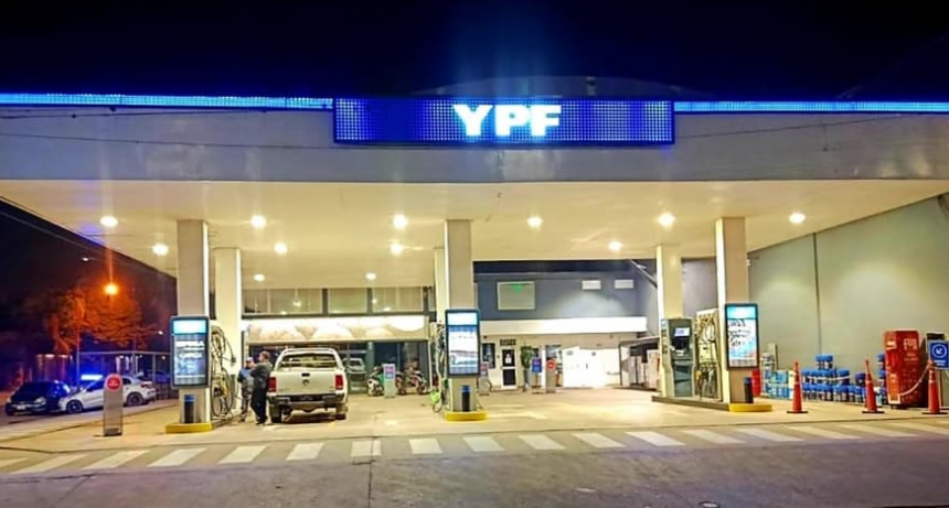 LA NAFTA SÚPER AUMENTÓ UN 32% TRAS LA SALIDA DEL CEPO EN RESISTENCIA