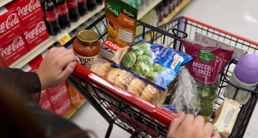 CANASTA BÁSICA: UNA FAMILIA NECESITÓ MÁS DE $1,2 MILLONES PARA NO SER POBRE