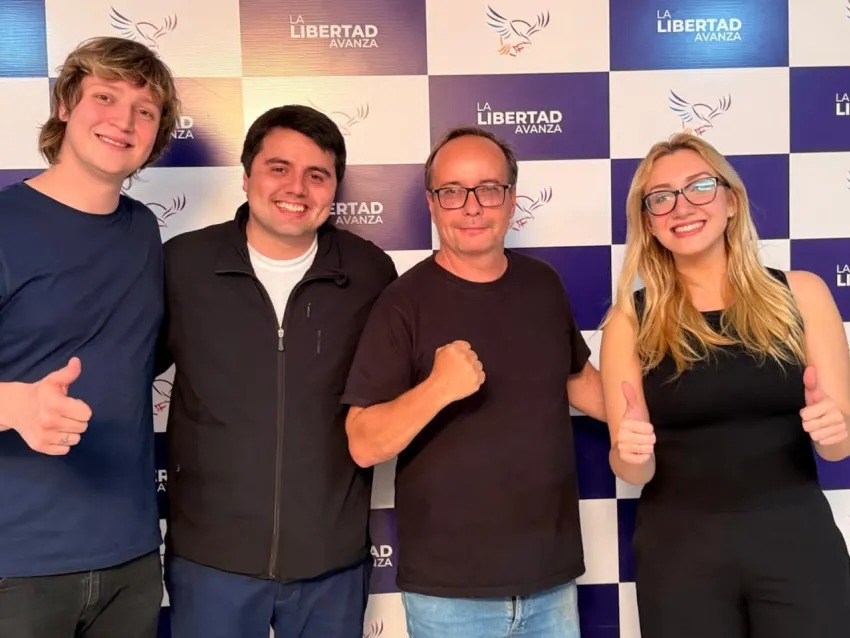 LLA CHACO FESTEJÓ EL TRIUNFO ELECTORAL CON IÑAKI GUTIÉRREZ Y EUGENIA ROLÓN