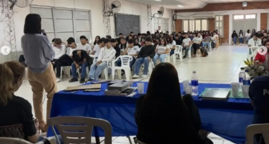 SÁENZ PEÑA IMPULSA CHARLAS EN ESCUELAS PARA PREVENIR LA VIOLENCIA CONTRA LAS MUJERES